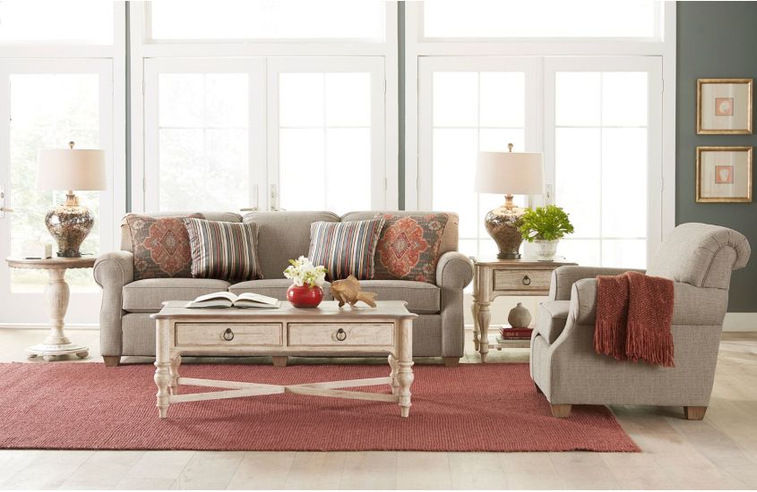 Enjoy clean lines and a cozy sofa you can sink into with this Kincaid piece that will transform your space. Our Chattanooga living room furniture at EF Brannon is exactly what you need.