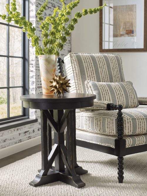 Traditional furniture side table from Kincaid.