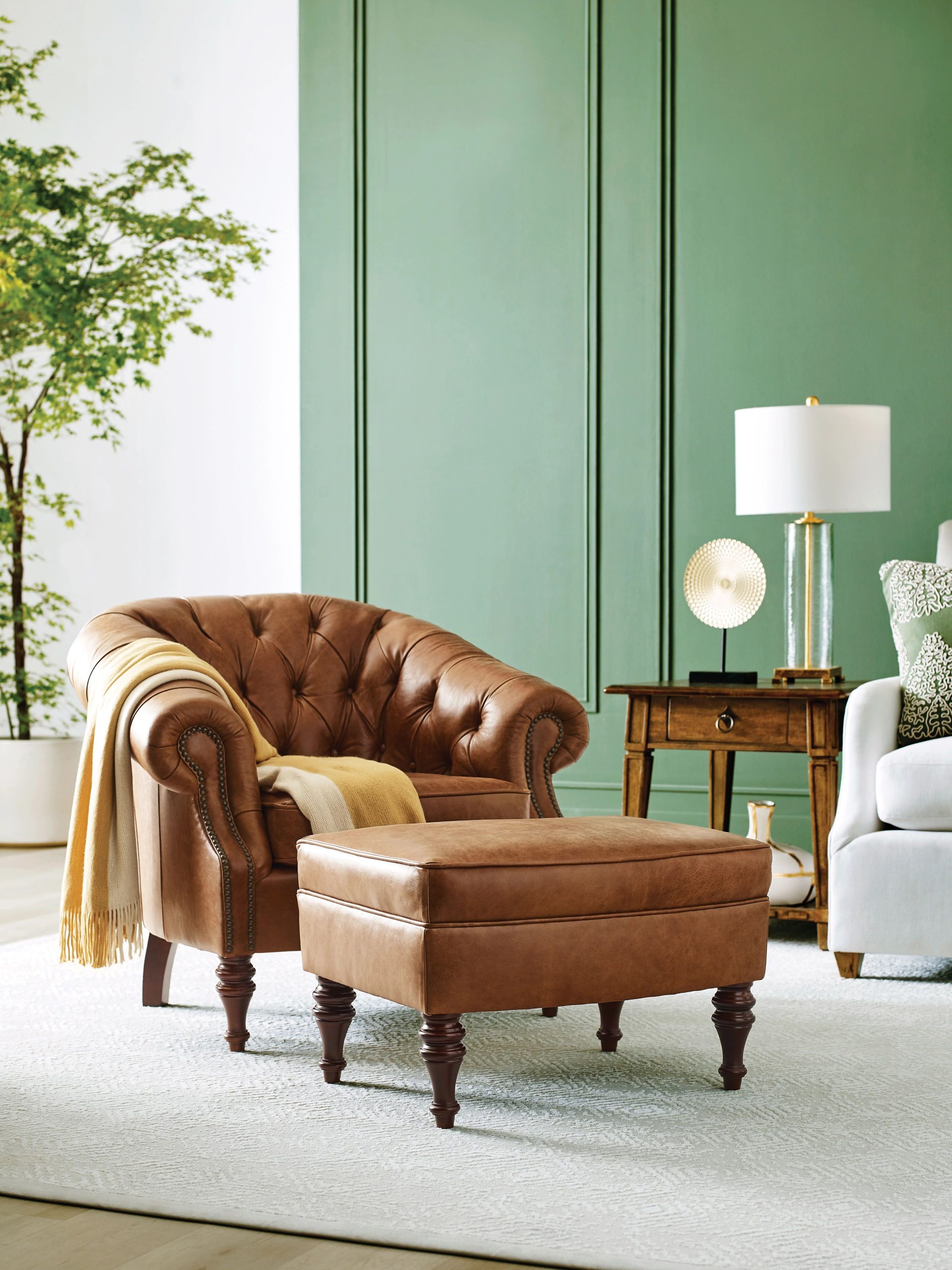 Fall living room decorating ideas from EF Brannon include a Kincaid leather chair.