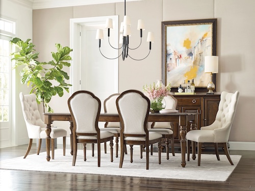 image of dining table and chairs